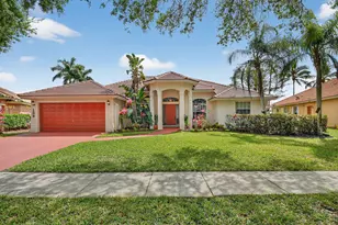 132 Kapok Crescent, Royal Palm Beach, FL 33411 - Photo 1