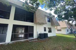 4185 Oak Terrace Dr, Greenacres, FL 33463 - Photo 15