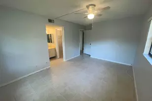 4185 Oak Terrace Dr, Greenacres, FL 33463 - Photo 9