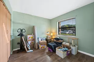 5570 Lakeside Dr, Margate, FL 33063 - Photo 11
