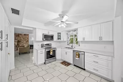 1742 W Terrace Drive, Lake Worth Beach, FL 33460 - Photo 3