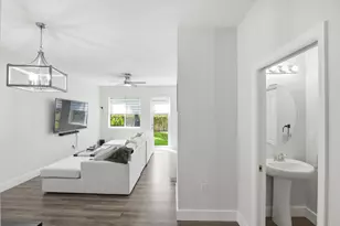 21482 NW 14th Ct, Miami Gardens, FL 33169 - Photo 9