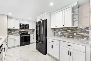 1150 Hillsboro Mile, Hillsboro Beach, FL 33062 - Photo 7