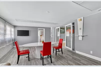 257 SW 5th Street, Boca Raton, FL 33432 - Photo 23