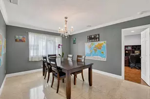 257 SW 5th St, Boca Raton, FL 33432 - Photo 25