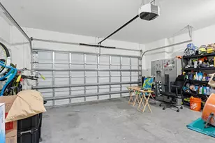 3221 John's Pl, Palm Springs, FL 33461 - Photo 27