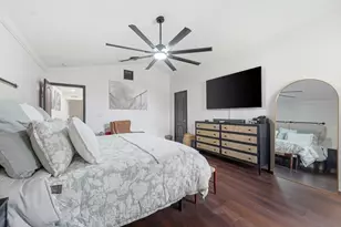 3221 John's Pl, Palm Springs, FL 33461 - Photo 13