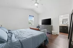 3221 John's Pl, Palm Springs, FL 33461 - Photo 21