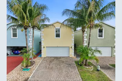 3221 Johns Place, Palm Springs, FL 33461 - Photo 31