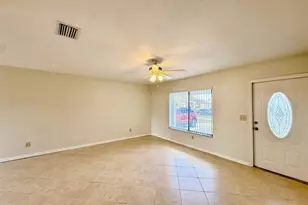 345 SW Tulip Blvd, Port Saint Lucie, FL 34953 - Photo 19