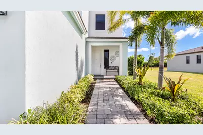 16378 Sea Turtle Place, The Acreage, FL 33470 - Photo 9