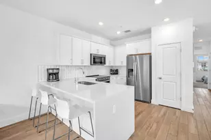 17002 SW 1st St, Pembroke Pines, FL 33027 - Photo 25