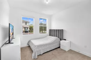 17002 SW 1st St, Pembroke Pines, FL 33027 - Photo 11