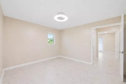 1207 Sea Pines Lane, Lantana, FL 33462 - Photo 25