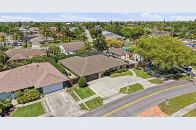 1207 Sea Pines Lane, Lantana, FL 33462 - Photo 37