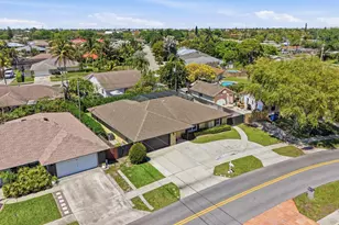 1207 Sea Pines Ln, Lantana, FL 33462 - Photo 37