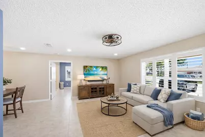 1207 Sea Pines Lane, Lantana, FL 33462 - Photo 5