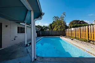 2324 NW 98th Terrace, Coral Springs, FL 33065 - Photo 3