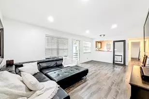 305 SE 11th Ave, Pompano Beach, FL 33060 - Photo 3