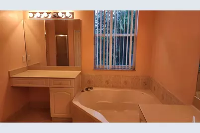 10530 Galleria Street, Wellington, FL 33414 - Photo 17