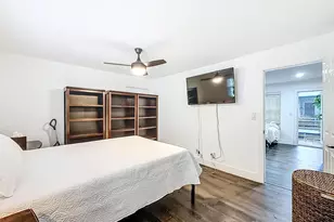 305 SE 11th Ave, Pompano Beach, FL 33060 - Photo 11