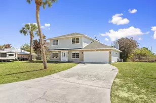 405 NE Midvale St, Port Saint Lucie, FL 34983 - Photo 1