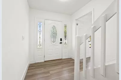 405 NE Midvale Street, Port Saint Lucie, FL 34983 - Photo 9