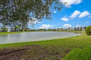 510 W Park Dr, Miami, FL 33172 - Photo 35