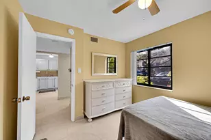 138 S Cypress Rd, Pompano Beach, FL 33060 - Photo 17