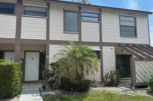 102 Sherwood Cir, Jupiter, FL 33458 - Photo 1