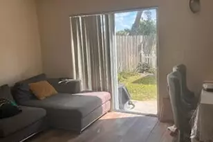 6290 Buena Vista Dr, Margate, FL 33063 - Photo 5