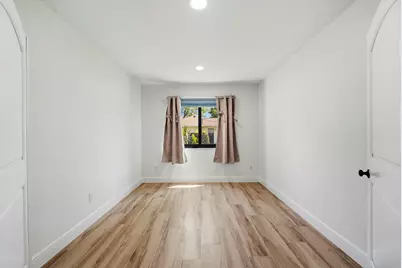 2225 SE Flanders Road, Port Saint Lucie, FL 34952 - Photo 17