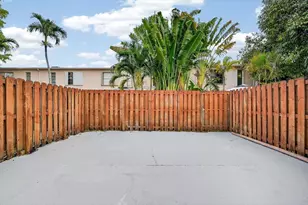 7325 SW 26th Ct, Davie, FL 33314 - Photo 33