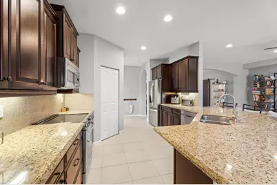 445 NW Sunflower Place, Jensen Beach, FL 34957 - Photo 11