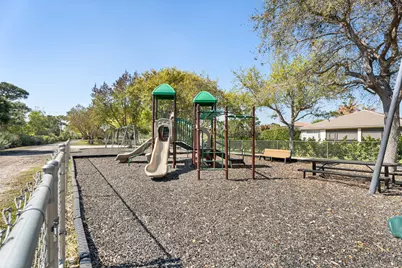 445 NW Sunflower Place, Jensen Beach, FL 34957 - Photo 39