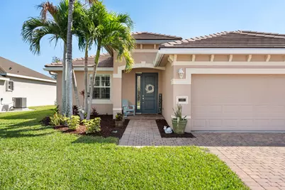 445 NW Sunflower Place, Jensen Beach, FL 34957 - Photo 5