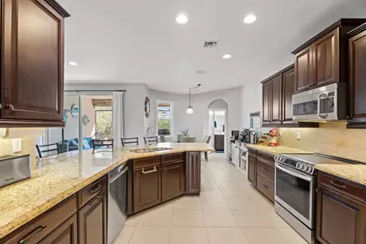 445 NW Sunflower Place, Jensen Beach, FL 34957 - Photo 13