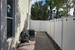 1067 Rio Ct, Deerfield Beach, FL 33064 - Photo 27