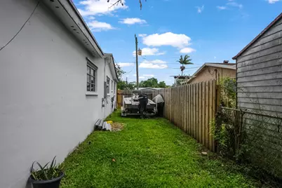 5221 SW 89th Avenue, Cooper City, FL 33328 - Photo 37