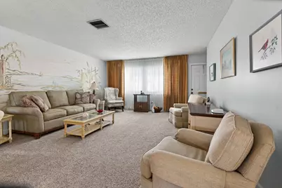 2028 SW 19th Avenue, Boynton Beach, FL 33426 - Photo 13