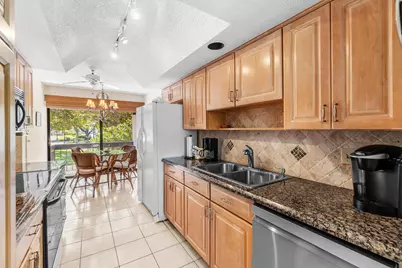 7809 Lakeside Boulevard #4, Boca Raton, FL 33434 - Photo 11