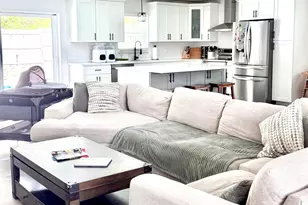 1703 NE 25th Terrace, Jensen Beach, FL 34957 - Photo 5