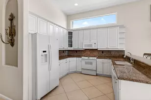 11044 Malaysia Cir, Boynton Beach, FL 33437 - Photo 29