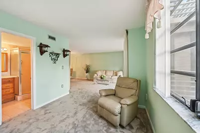 1101 Colony Point Circle #404, Pembroke Pines, FL 33026 - Photo 9