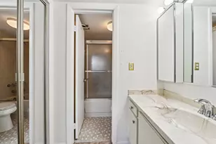 1101 Colony Point Cir, Pembroke Pines, FL 33026 - Photo 19
