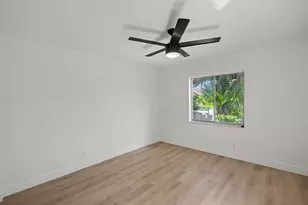 8324 Summerbreeze Ln, Boca Raton, FL 33496 - Photo 9