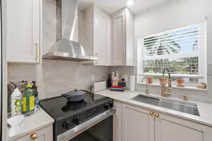 10690 NW 12th Dr, Plantation, FL 33322 - Photo 11