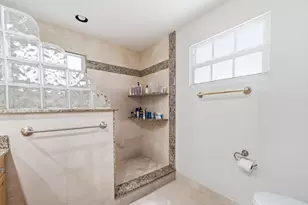 10690 NW 12th Dr, Plantation, FL 33322 - Photo 29