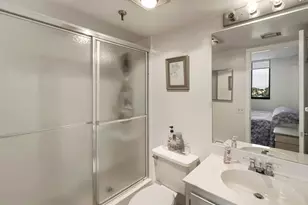 2300 NE 33rd Ave, Fort Lauderdale, FL 33305 - Photo 17