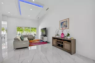 711 NE 6th St, Boca Raton, FL 33432 - Photo 7